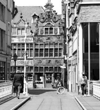 opposite sides during covid in ghent